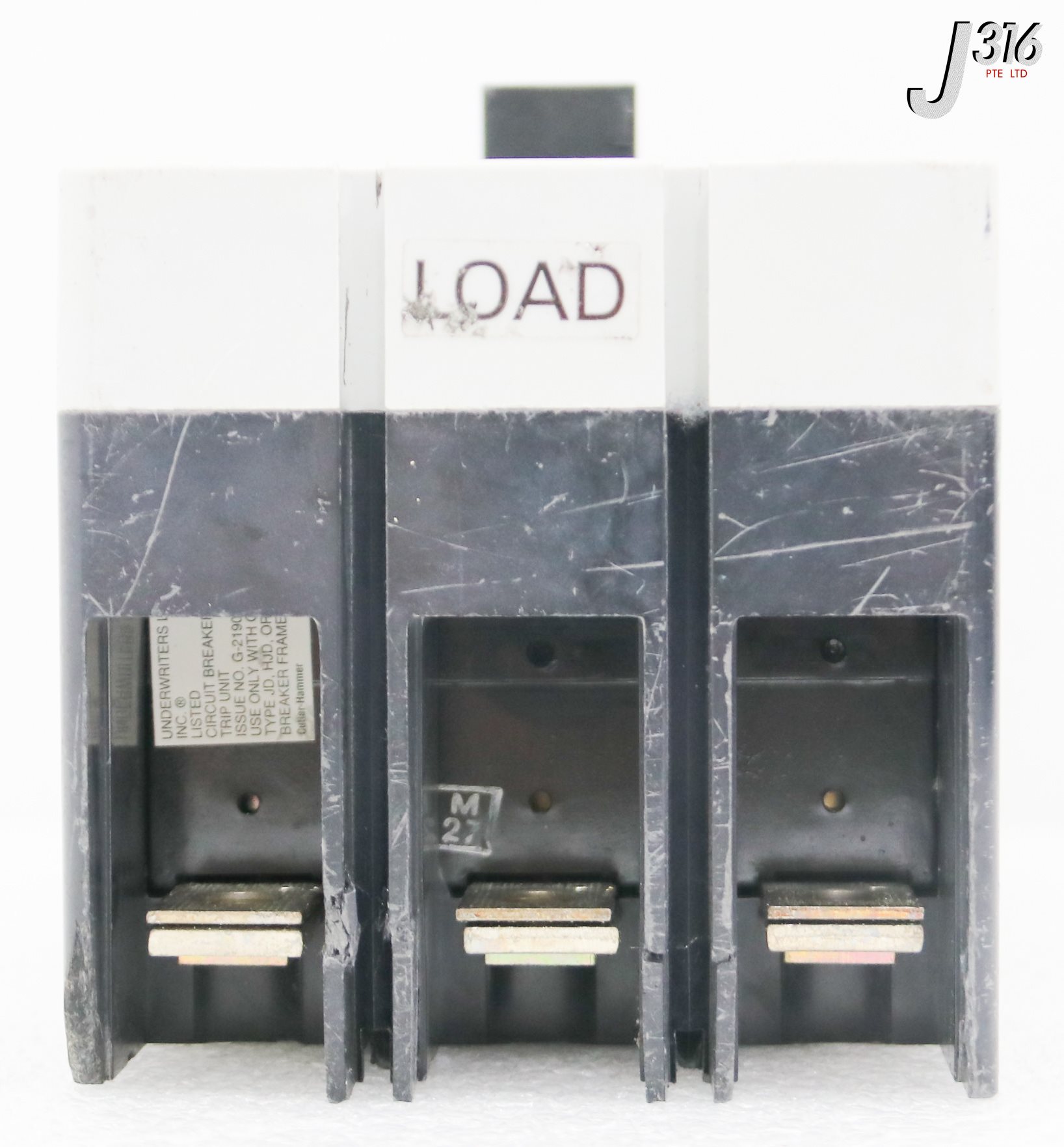 AT  36172 CUTLER-HAMMER 3-POLE CIRCUIT BREAKER, JD 35K, 600V 250A